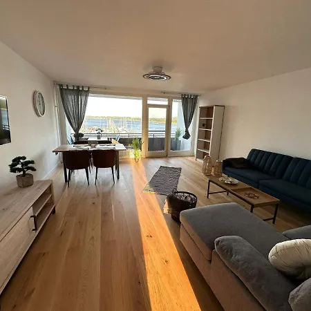 Wiking Yachthafen - Schleiblick Slesvig